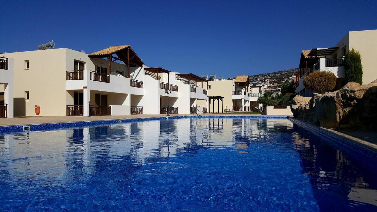 Pleasantly Furnished Apartment B201 With Large Terrace, Wi-Fi & Android Tv Pegeia Eksteriør billede